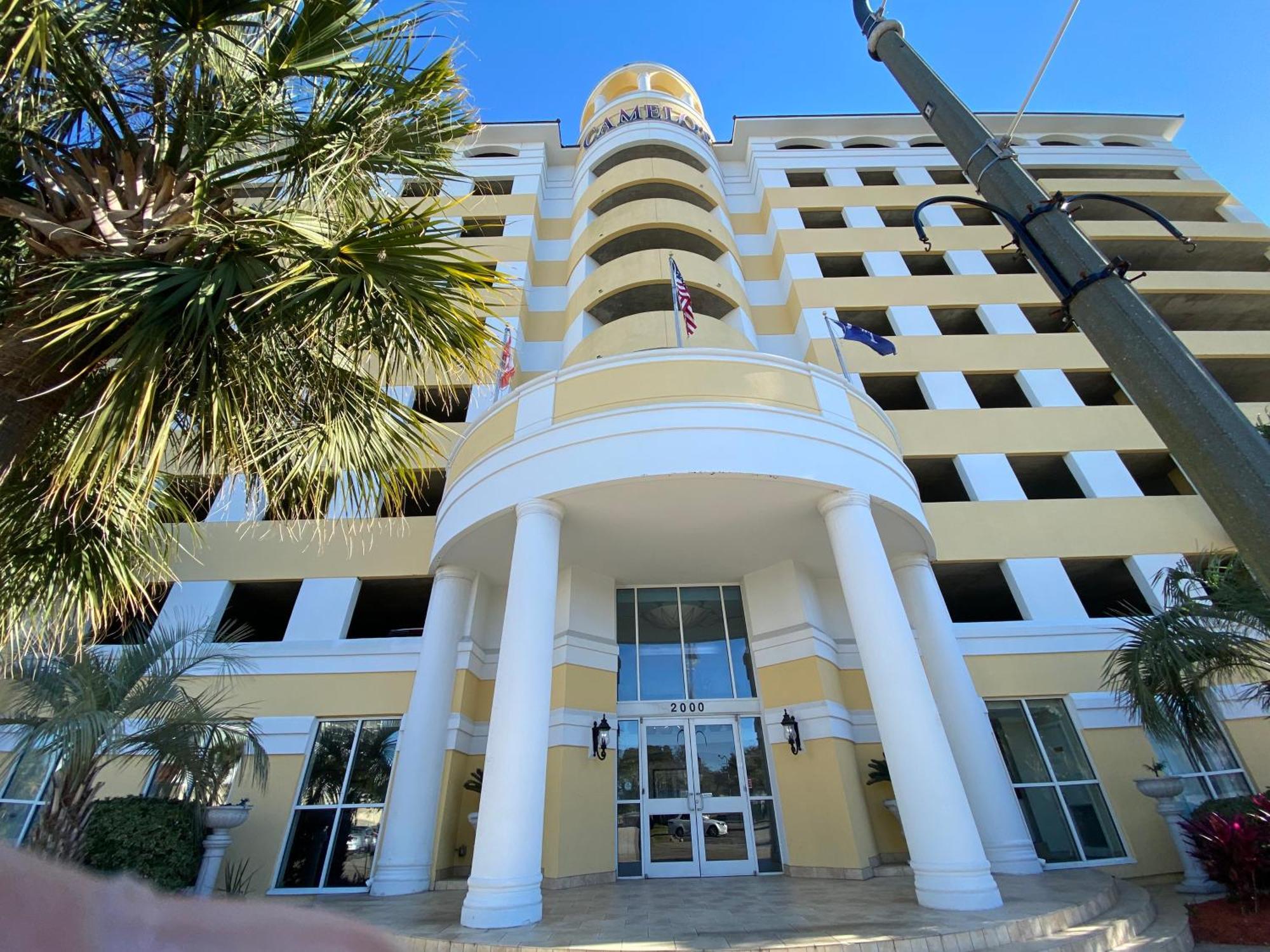 Camelot By The Sea Ocean Front Condo Myrtle Beach Eksteriør bilde